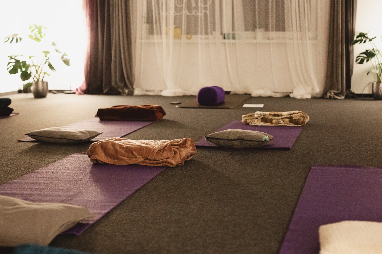 Sessione di breathwork di rinascita di gruppo con Rimas