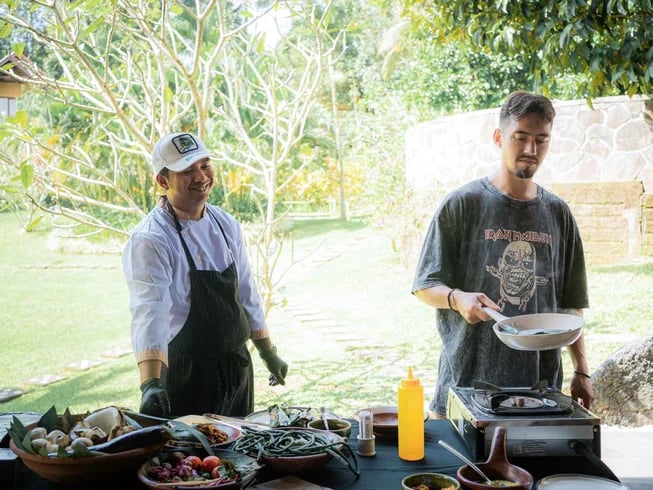 6 Giorni Esperienza culturale balinese autentica, yoga e ritiro benessere a Bali
