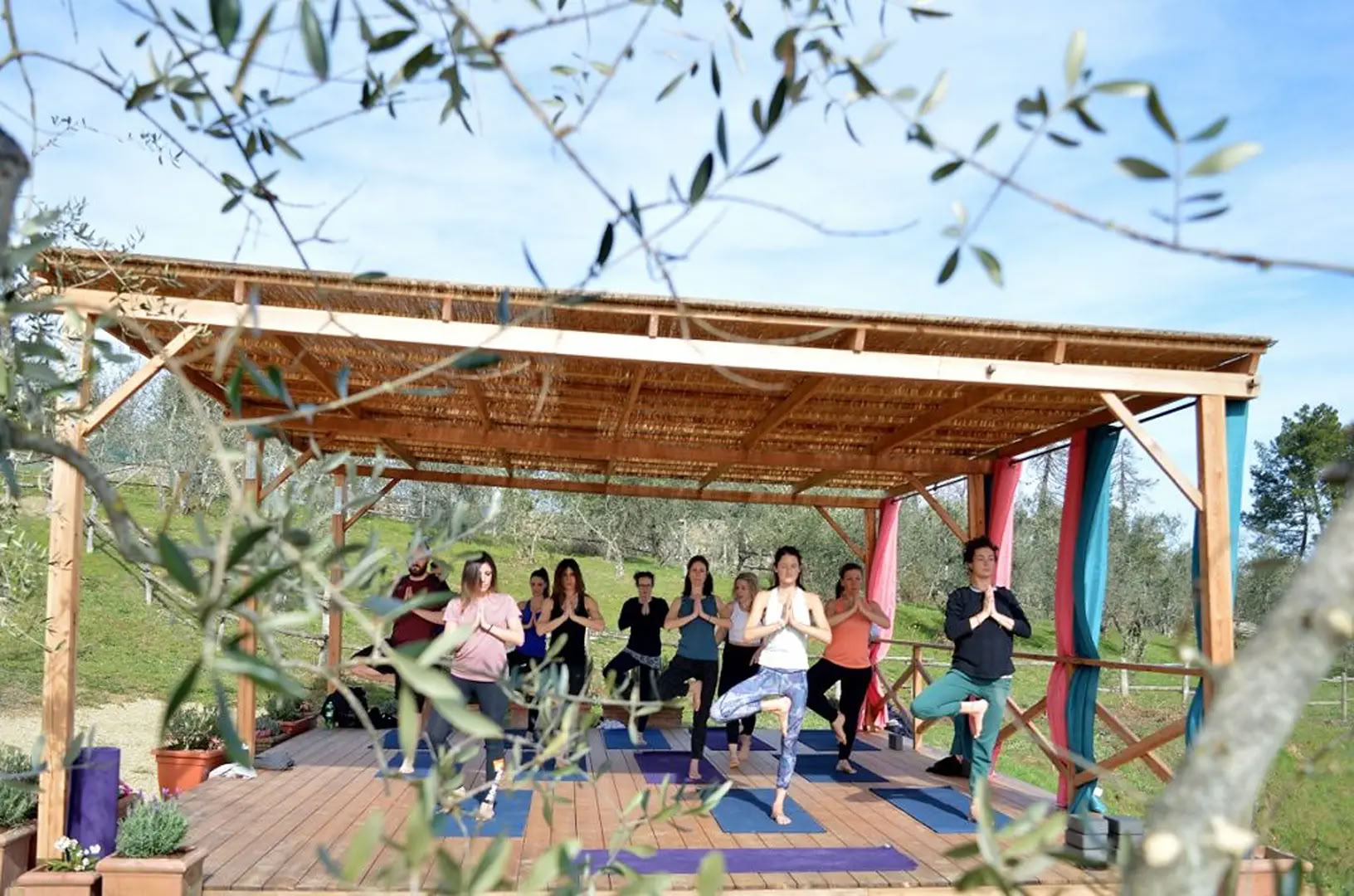 Ritiro di 5 giorni per principianti di yoga e settimana culturale in Toscana, Italia