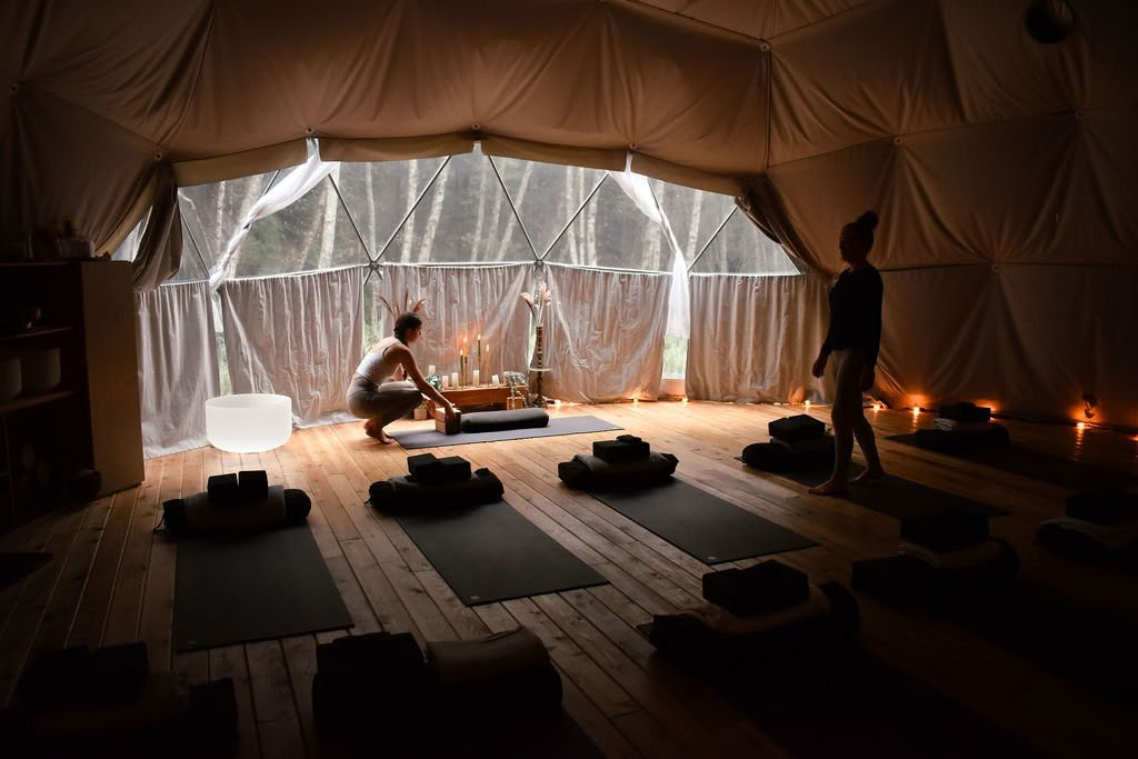 Yoga & Meditazione Ritiro con Kelly Smith — Nectar Yoga