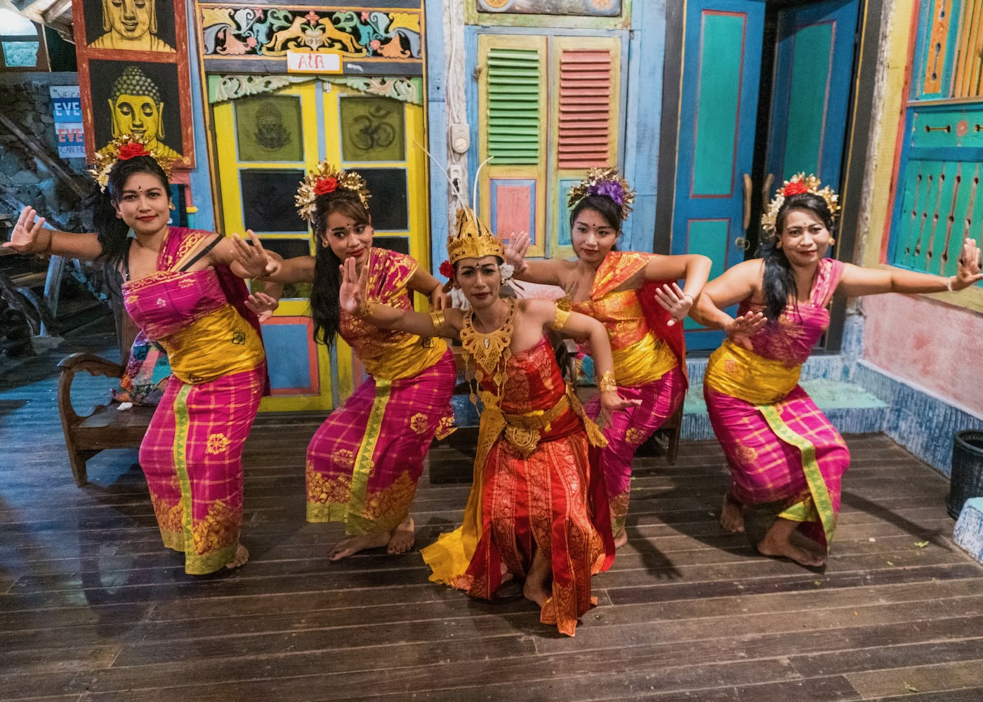 Spettacolo di danza balinese incantevole