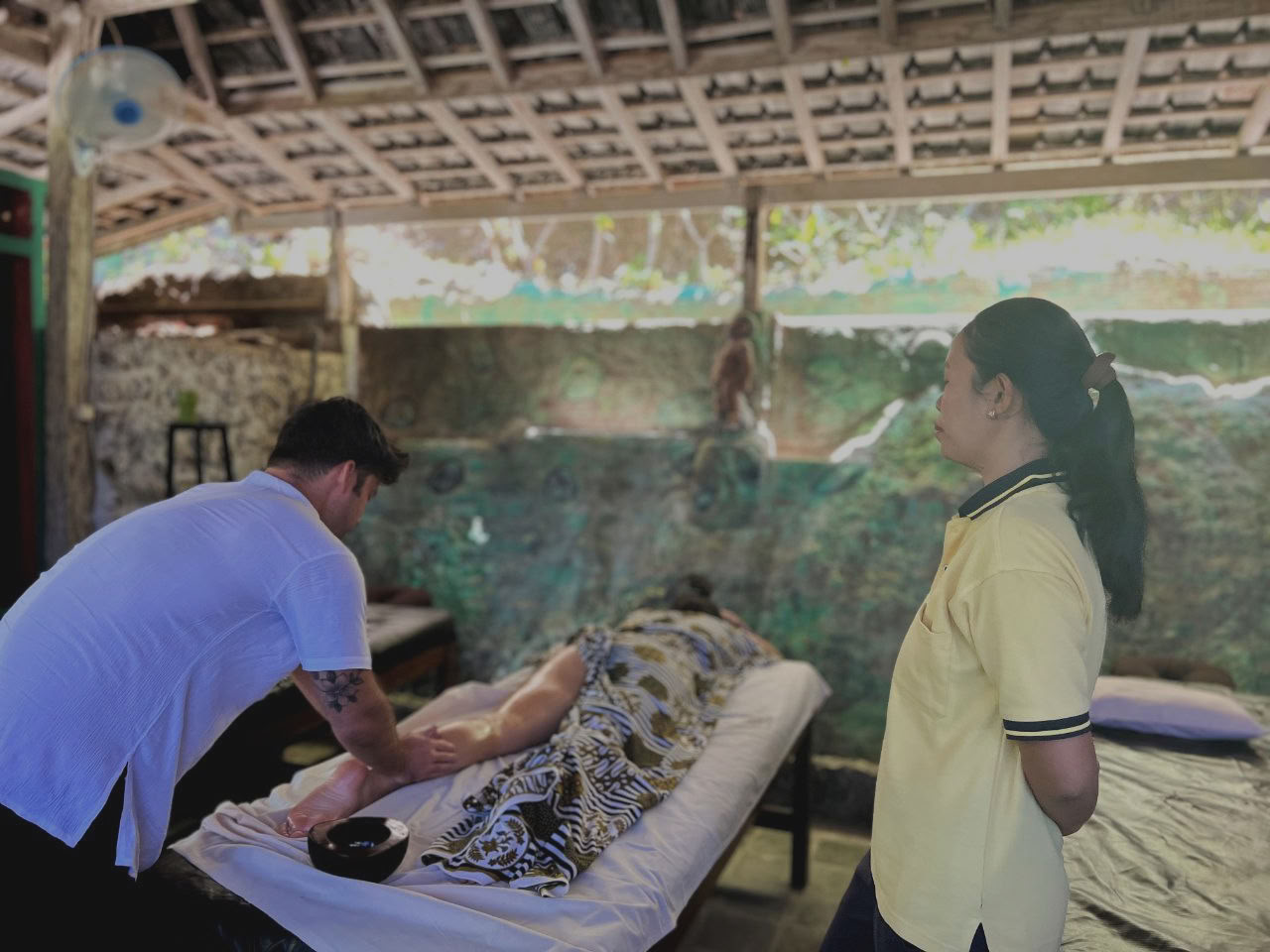 8 giorni di formazione sul massaggio balinese a Bali