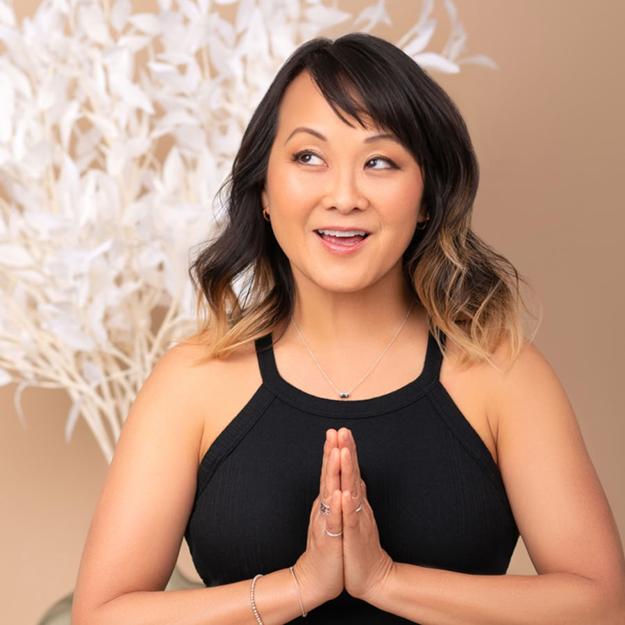 ELEVATE: Yoga qui e ora