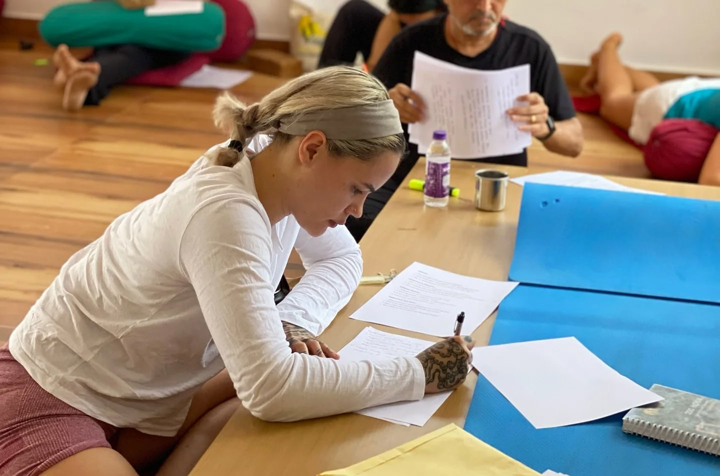 100 Ore di Formazione Insegnanti di Yoga a Rishikesh, India – Maggio 2026