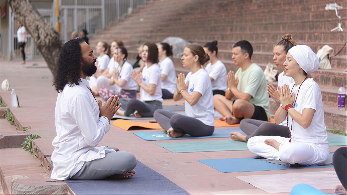 Corso di formazione insegnanti di yoga di 200 ore a Rishikesh – dal 04 ott al 29 ott 2026