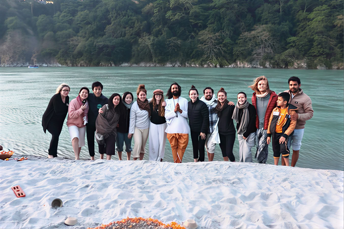 Corso di formazione insegnanti di yoga Ayurveda di 200 ore a Rishikesh