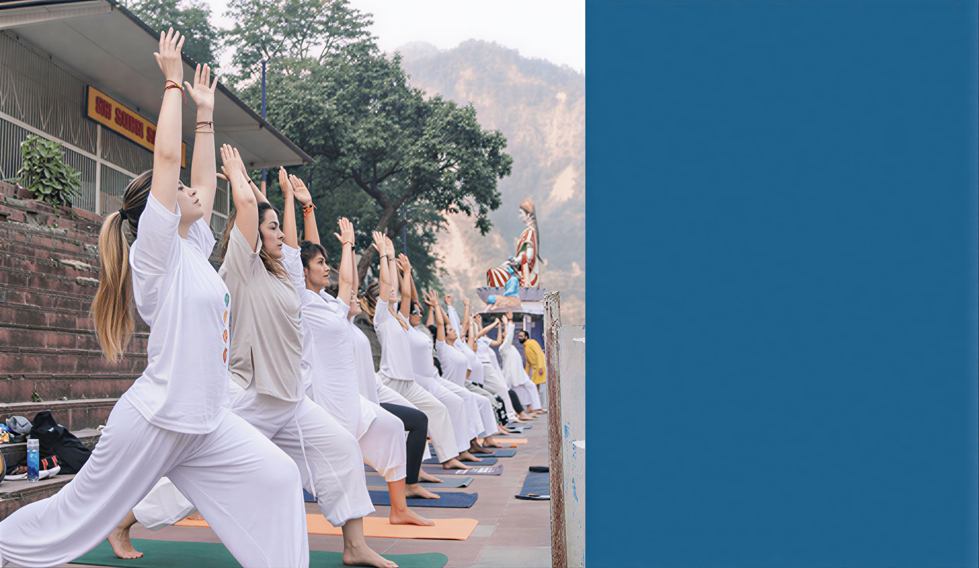200 Ore di Formazione Insegnanti di Yoga Ayurveda a Rishikesh, India