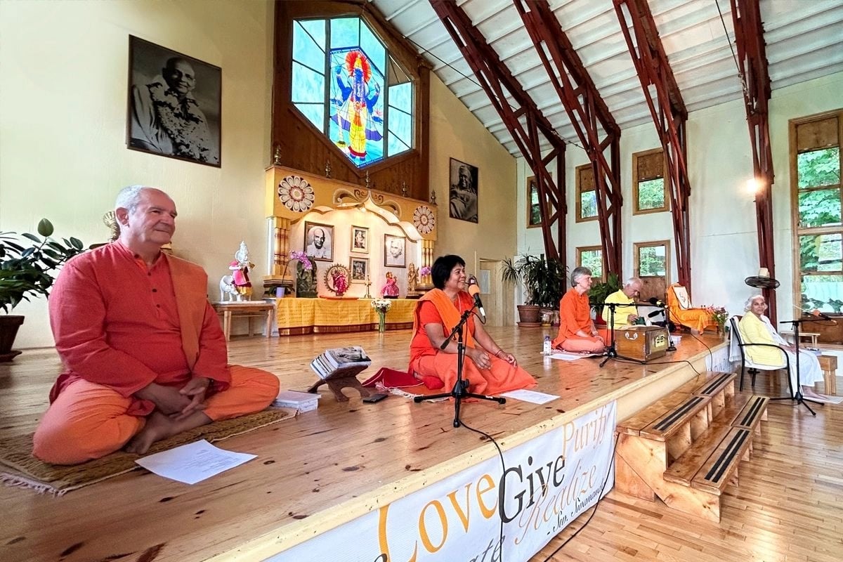 Corso di formazione avanzata per insegnanti di yoga (ATTC)