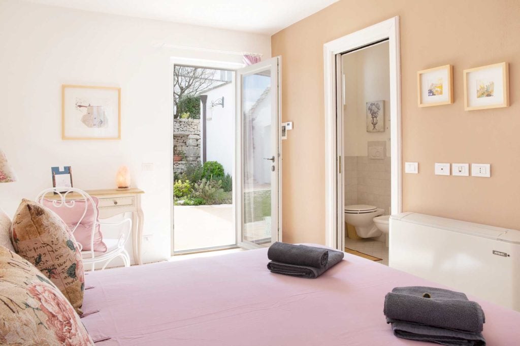 Summer Glow Yoga Ritiro in Puglia Italy 2026