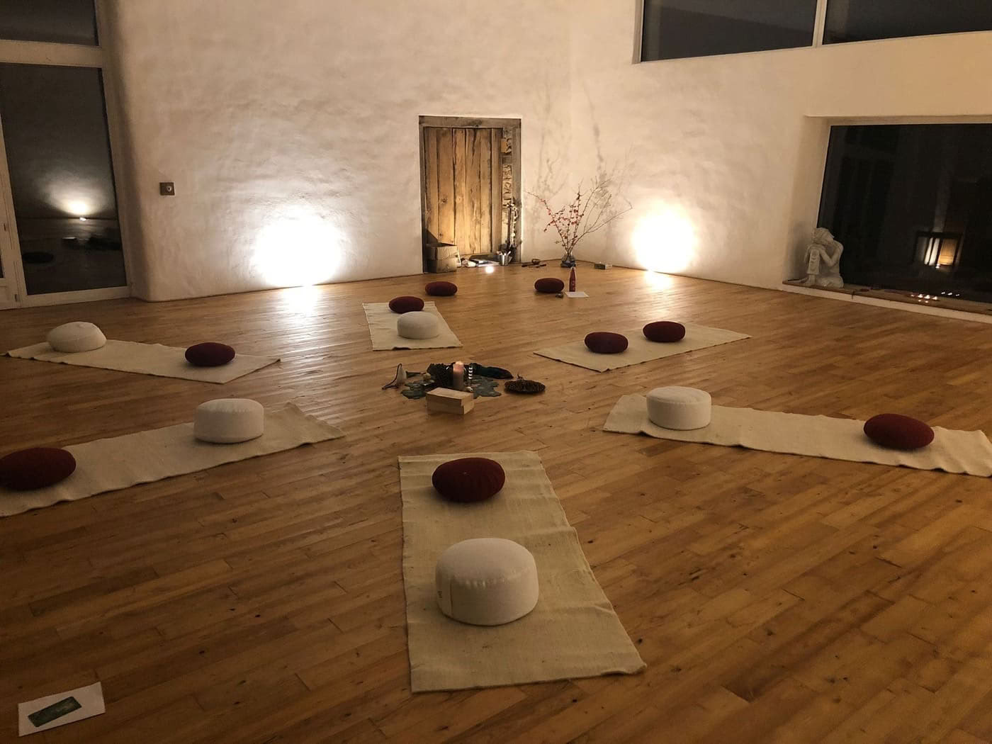 Yoga Teacher Training in France – 5 giugno – 26 giugno 2027