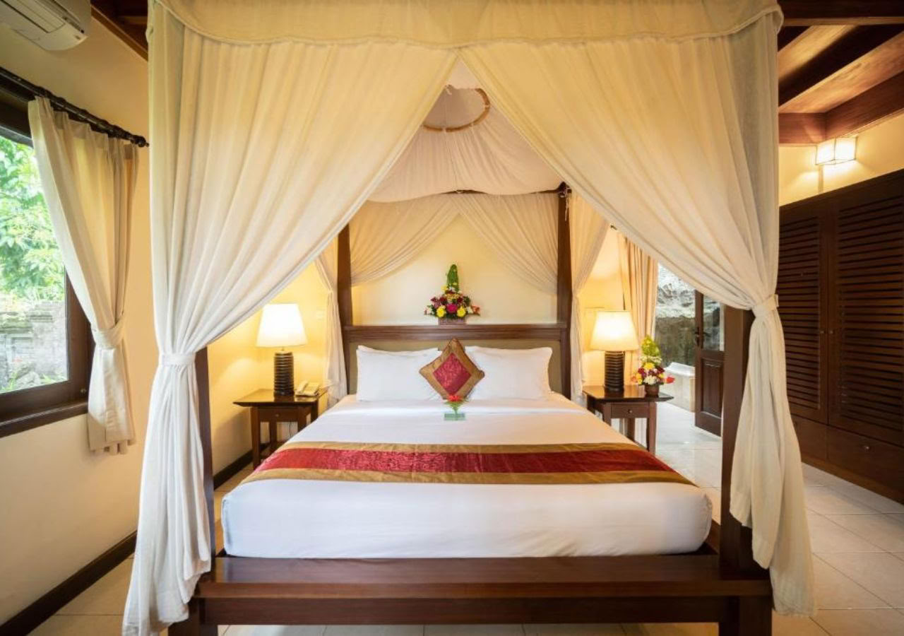 Bali Immersione Yoga 100 ore