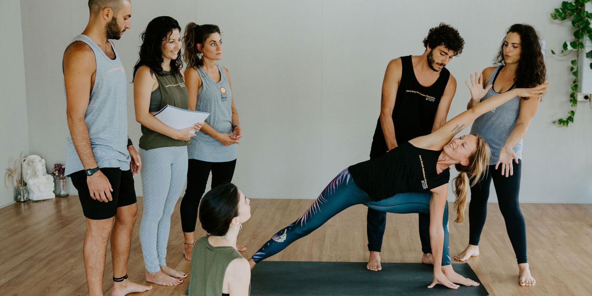 6 Giorni di Formazione Insegnanti di Yoga Correttivo