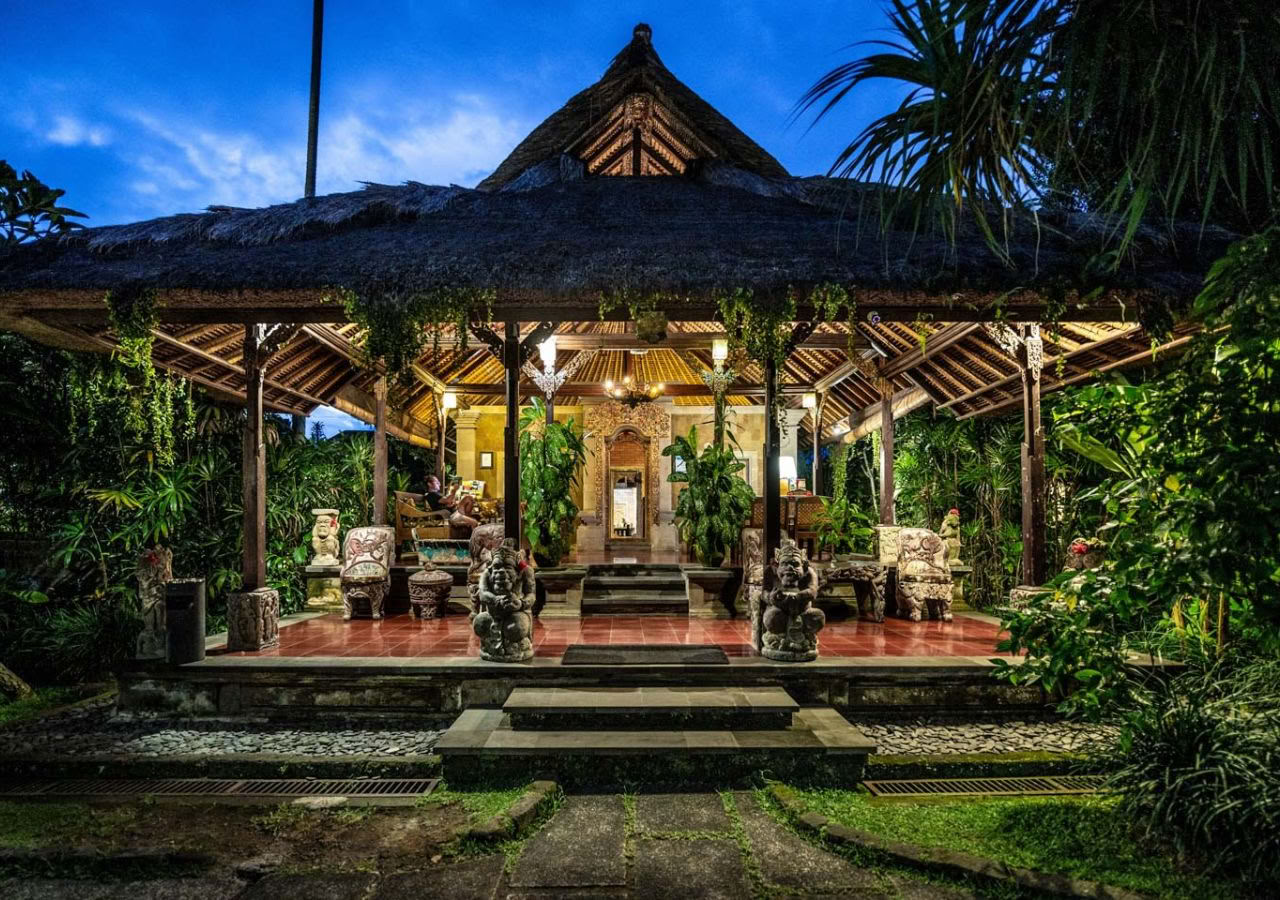 Bali Immersione Yoga 100 ore
