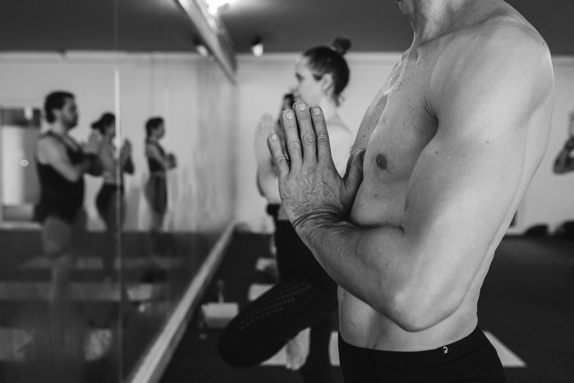 ASHTANGA FOUNDATIONS Architettura Interna e Pratica Intelligente — Momosyoga | HotYogaMalta
