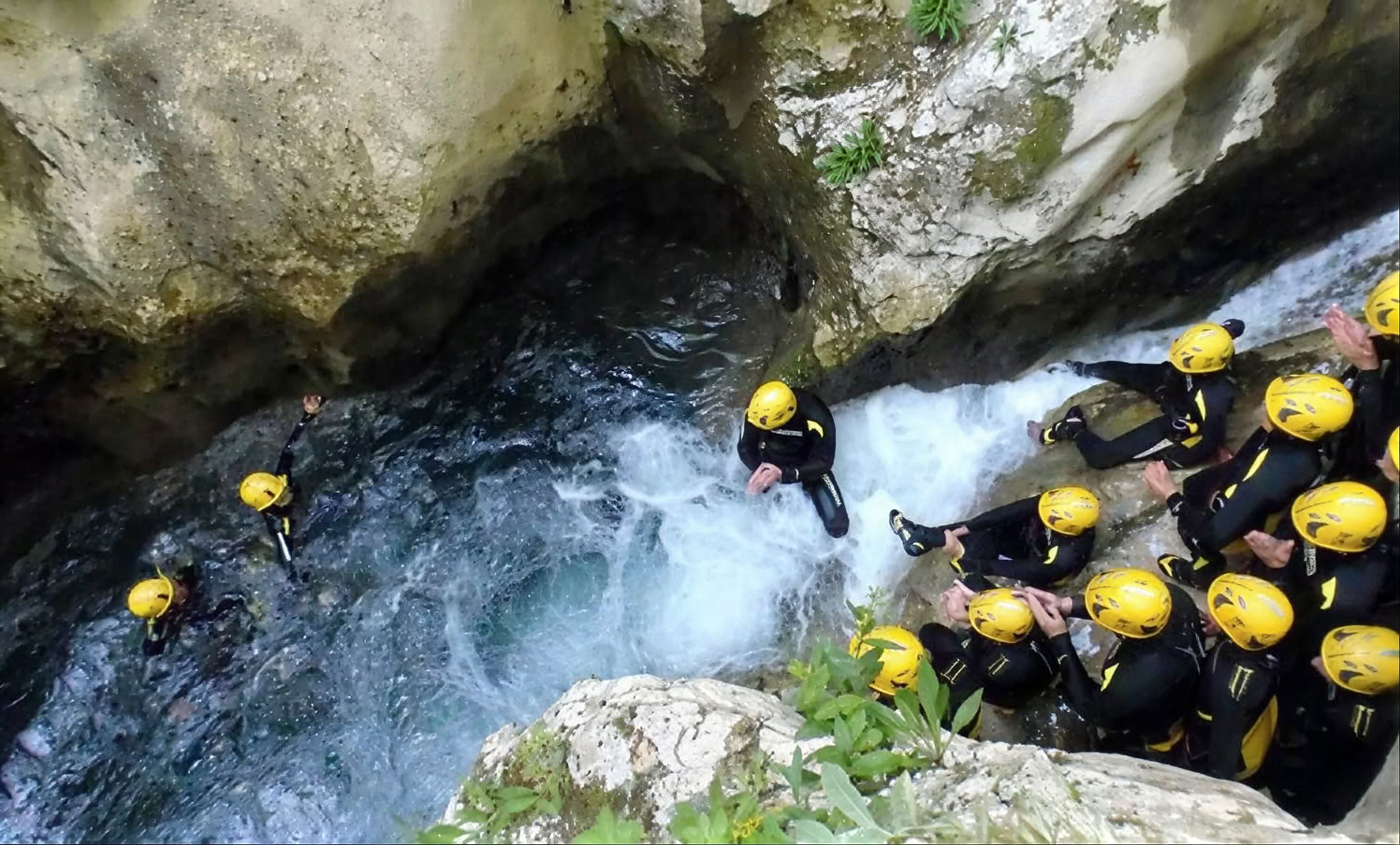 Tour privato di canyoning Nevidio