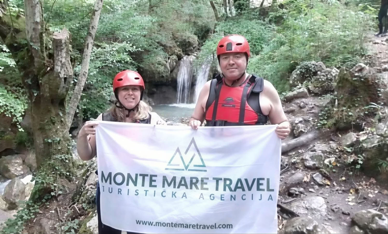 Tara Rafting Tour privato di un giorno intero