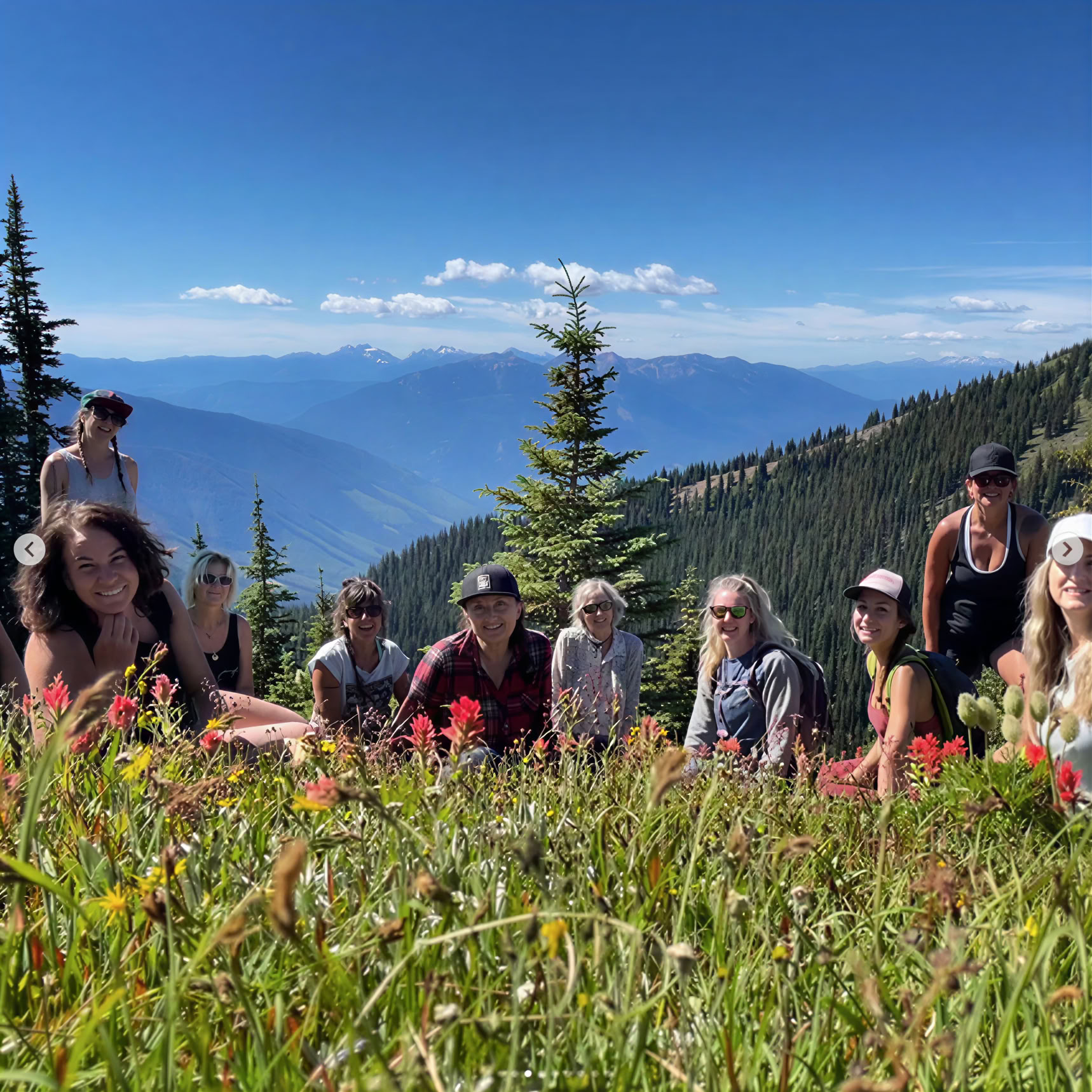 Spring Awakenings Yoga Ritiro at Wild Bear Lodge