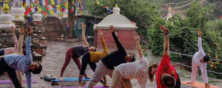 Corso di formazione insegnanti di yoga di 300 ore