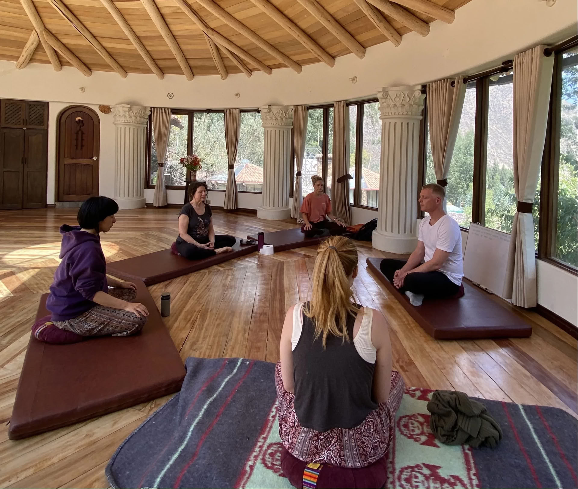 Ritiro di Ayahuasca con borsa di studio