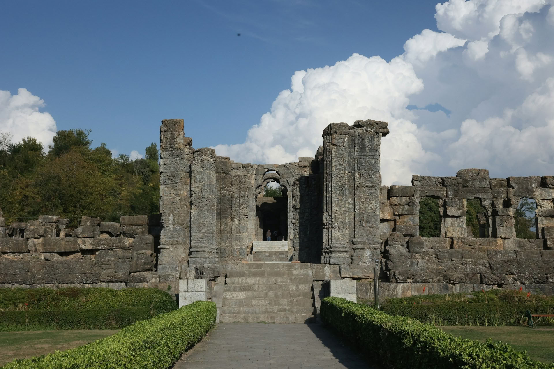 Dal Dreams & Mountain Days: Un’esperienza distintiva in Kashmir
