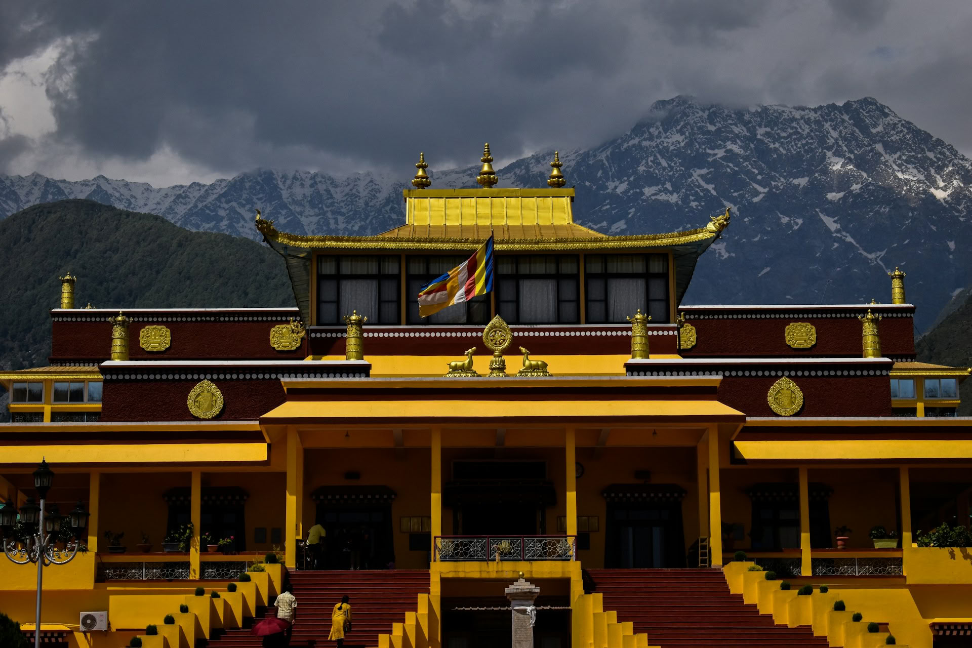 Sacri colli verso orizzonti dorati: itinerario Dharamshala, Dalhousie e Amritsar