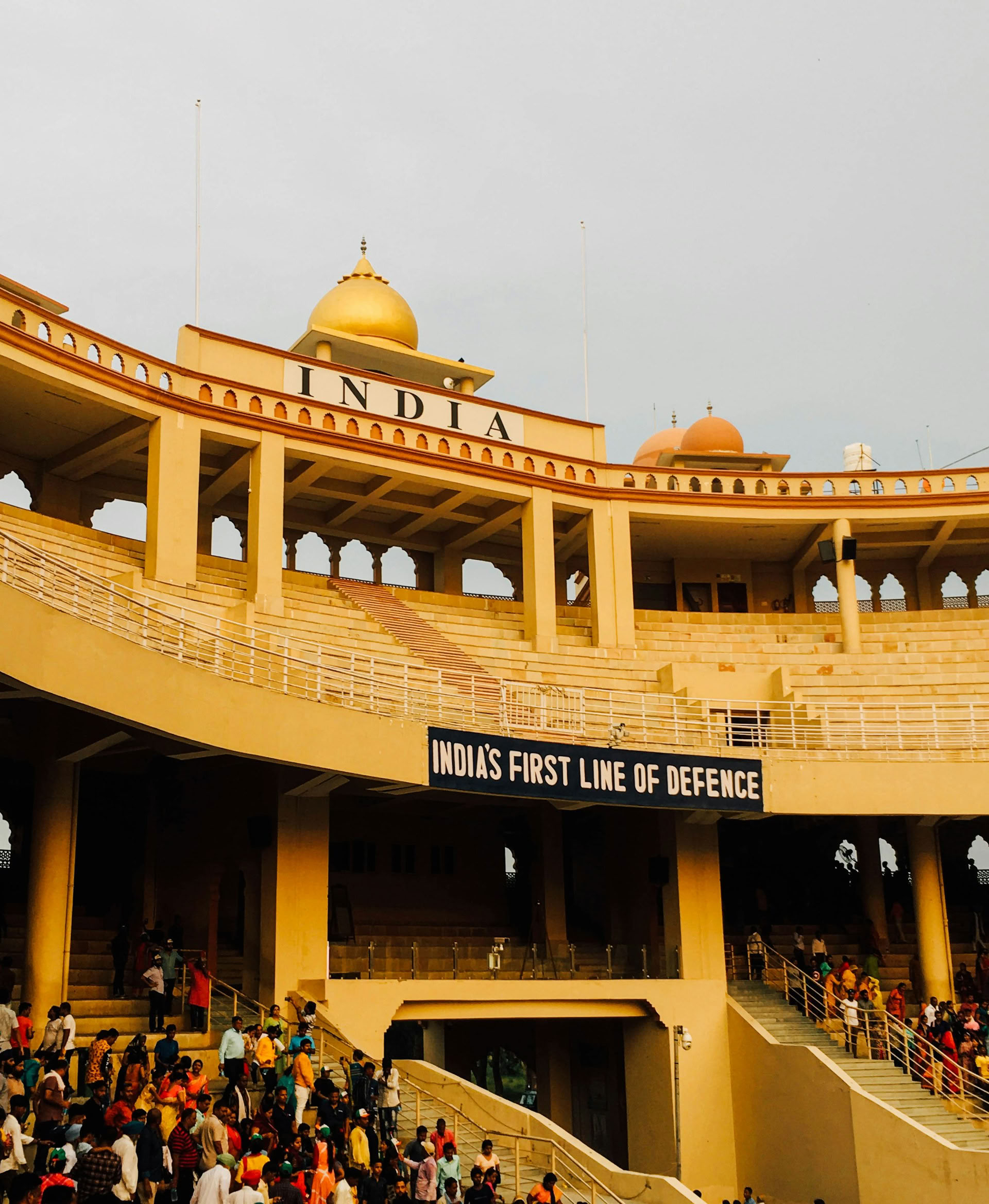 Sacri colli verso orizzonti dorati: itinerario Dharamshala, Dalhousie e Amritsar