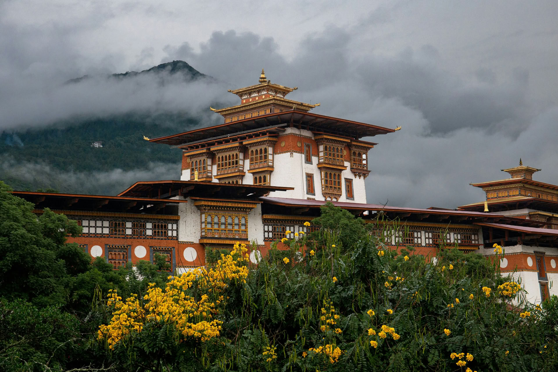 Bhutan Heritage Circuit: Thimphu, Punakha, Paro e Haa Valley