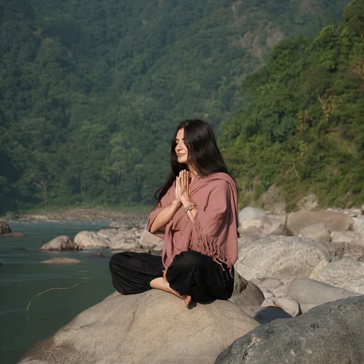 Programma di formazione insegnanti di yoga di 100 ore