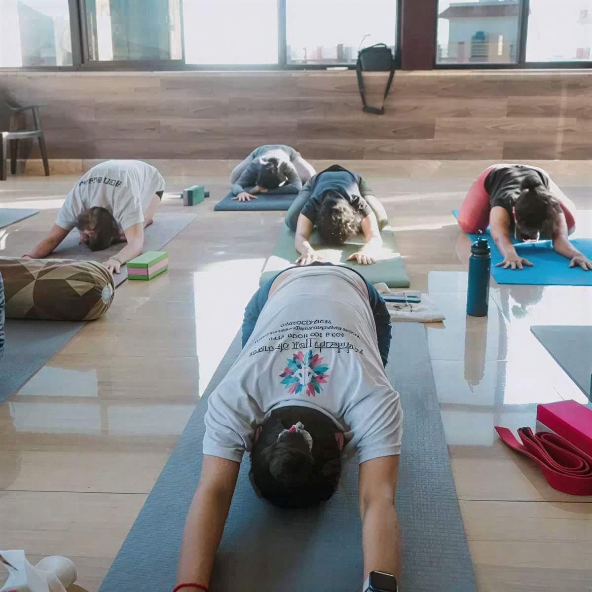Programma di formazione per insegnanti di yoga di 300 ore
