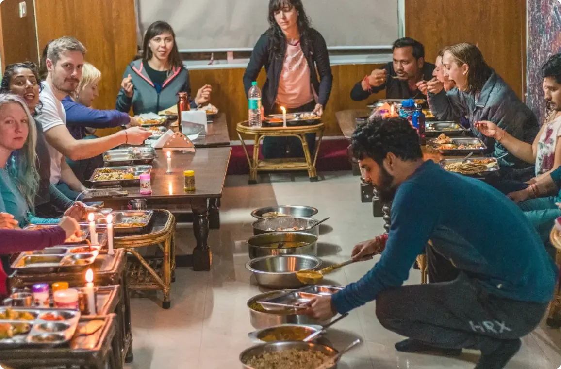 100 Ore di Formazione Insegnanti di Yoga a Rishikesh