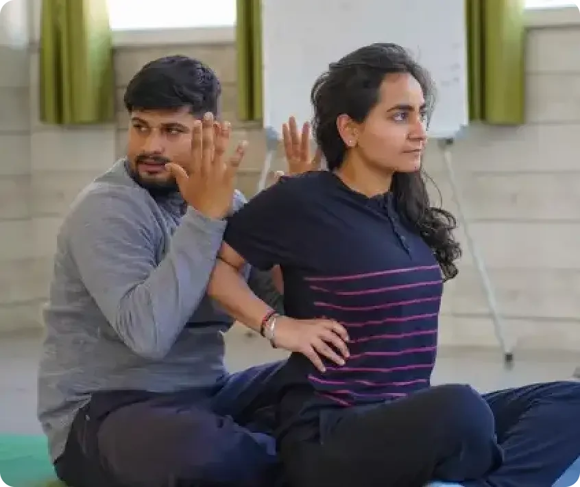 100 Ore di Formazione Insegnanti di Yoga a Rishikesh