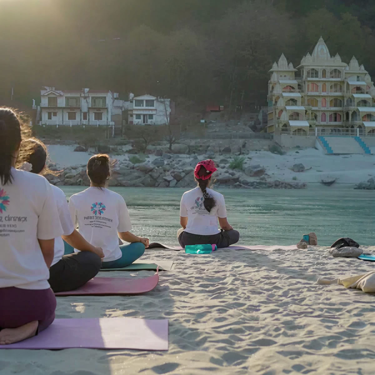 100 Ore di Formazione Insegnanti di Yoga a Rishikesh
