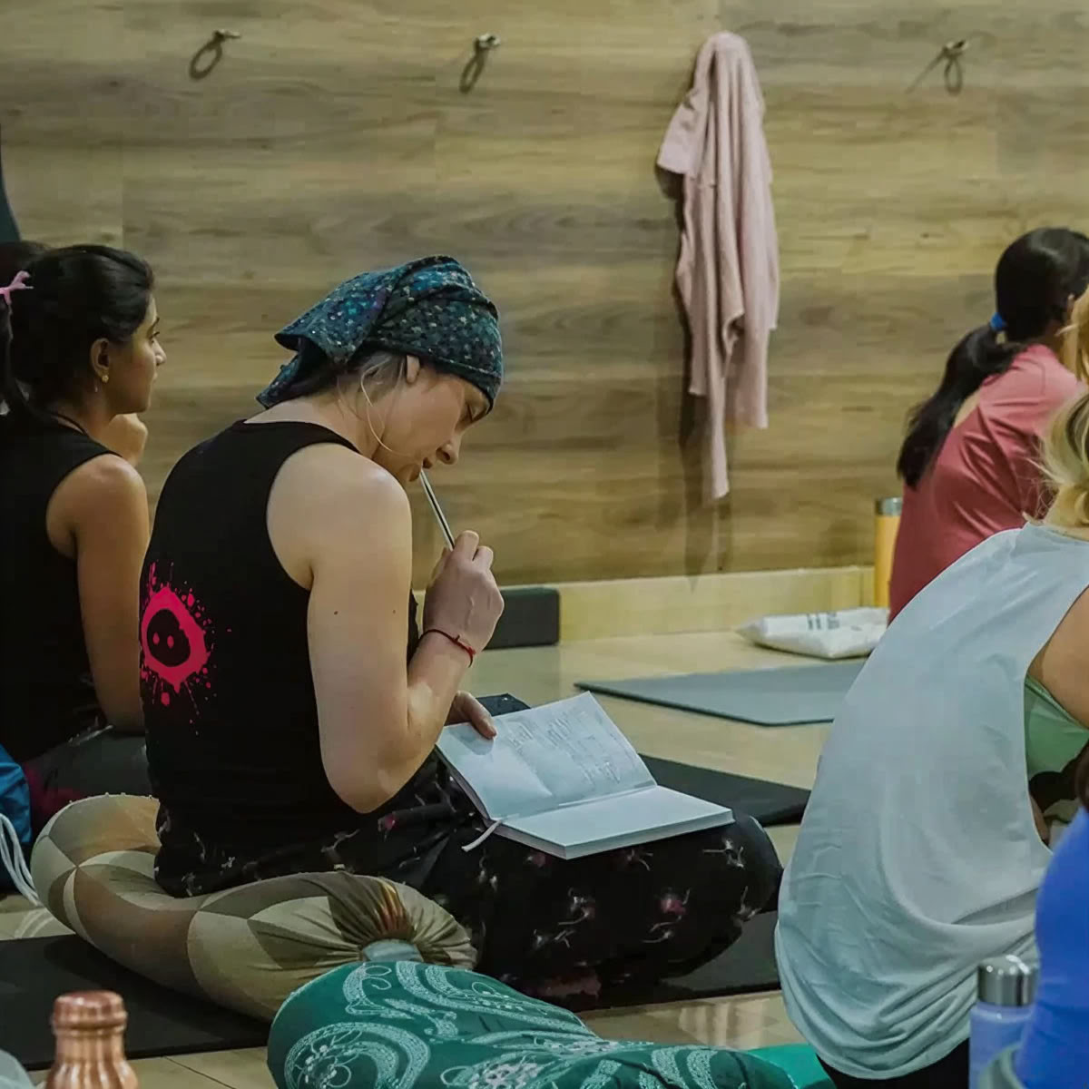 100 Ore di Formazione Insegnanti di Yoga a Rishikesh