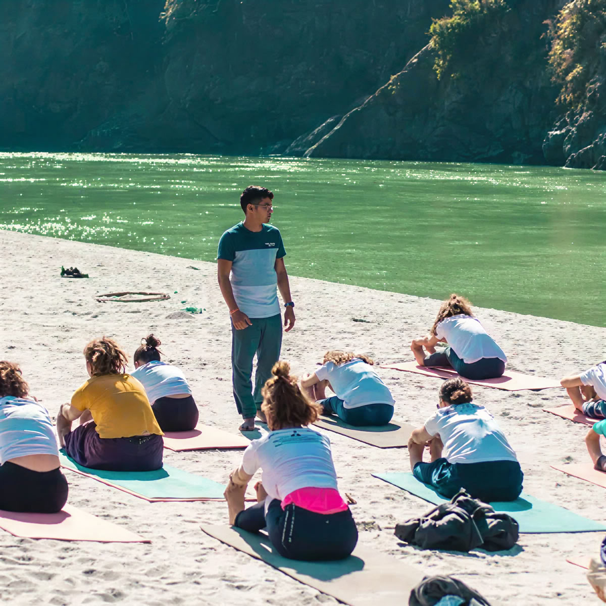 200 Ore di Formazione Insegnanti di Yoga a Rishikesh