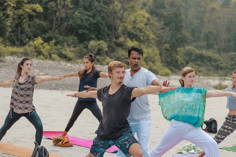 100 Ore di Formazione Insegnanti di Yoga Olistico a Rishikesh