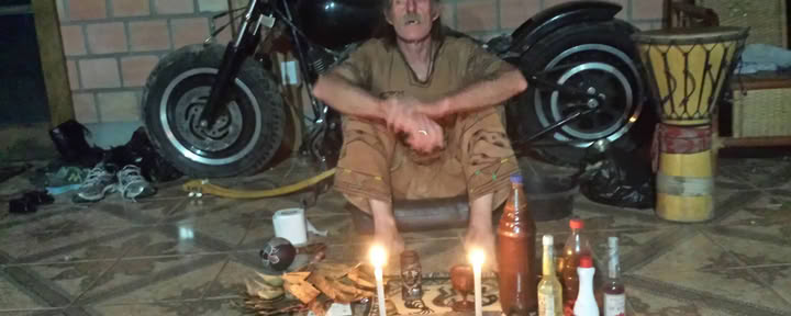 8 Giorni / 7 Notti / 3 Cerimonie Ritiro di Ayahuasca