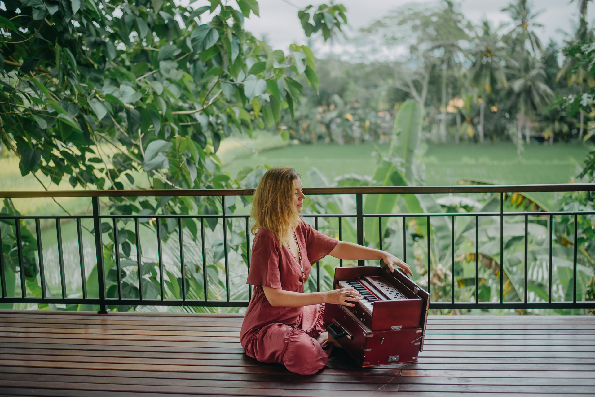 The Sober Bhakti Bali Ritiro: Formazione per Facilitatori di Kirtan e Cerchio Sacro