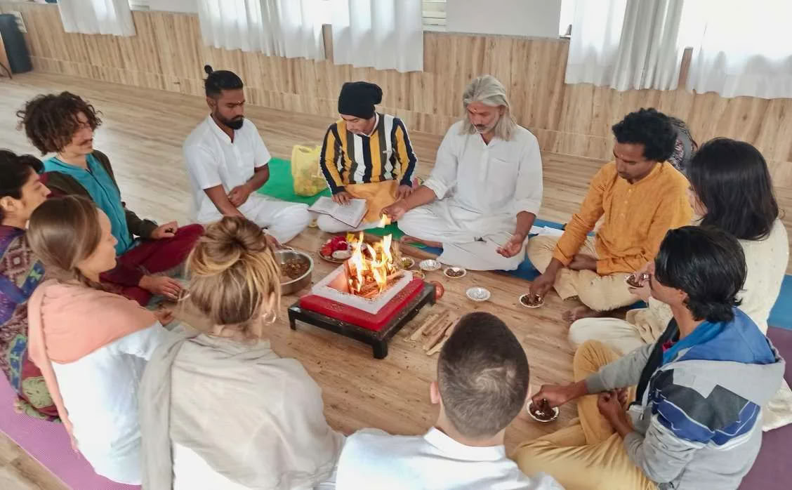 Yoga Ritiro a Rishikesh India