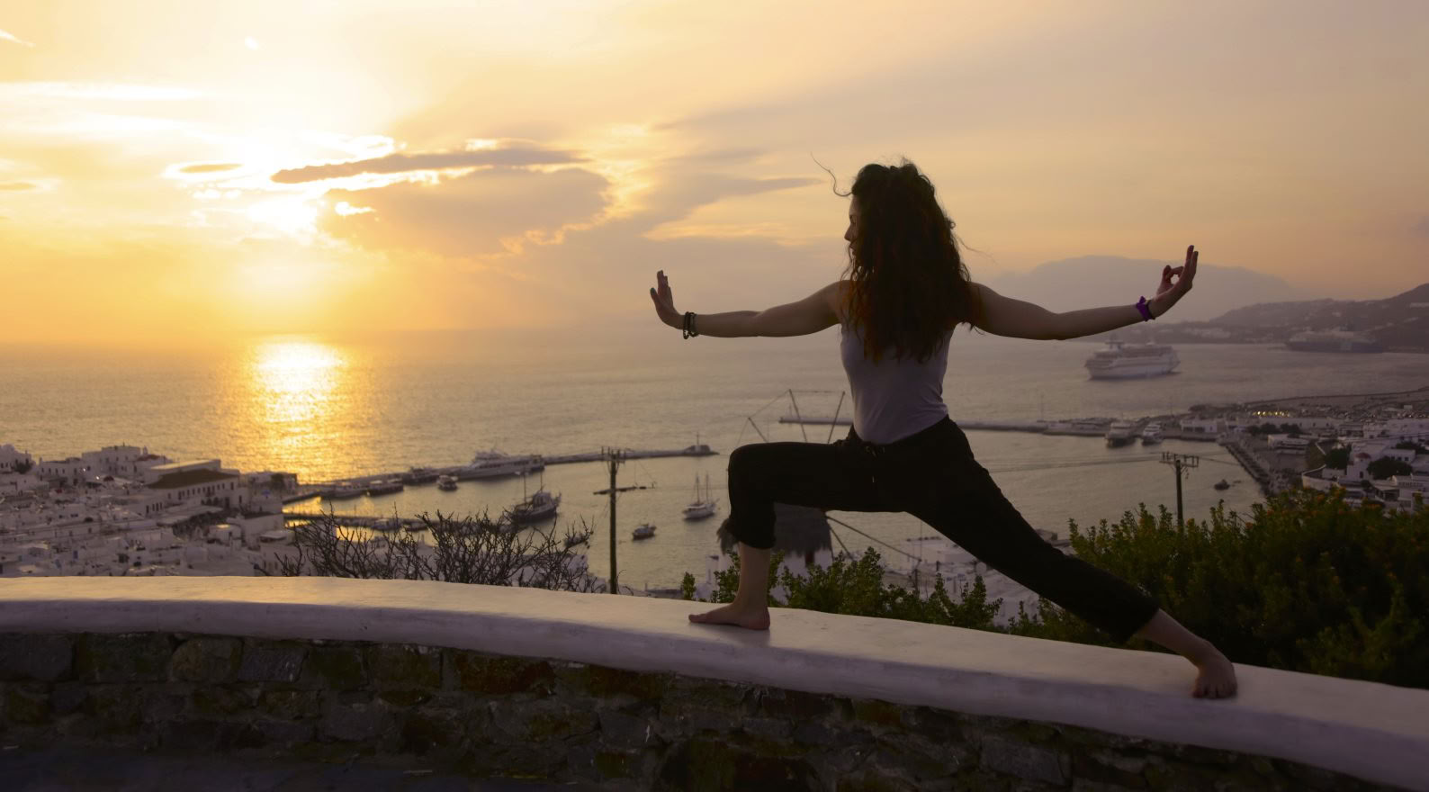 Yoga al tramonto