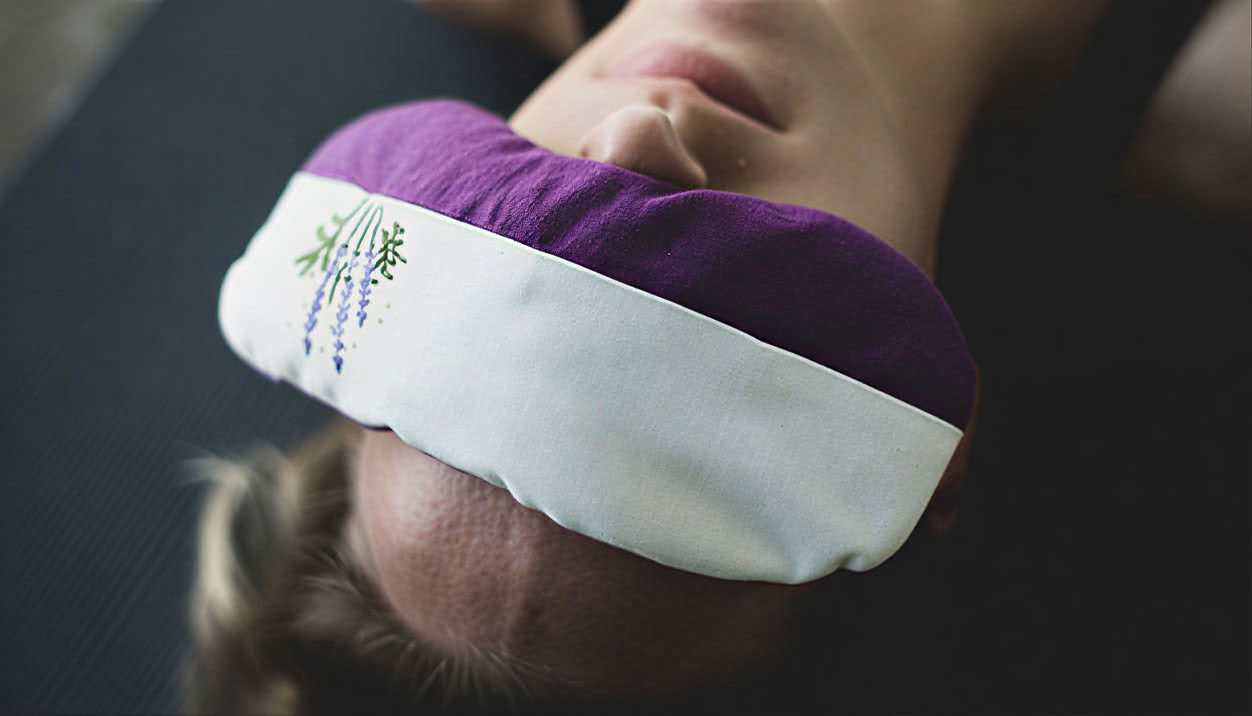 3 Giorni Gentle Return to Presence: Un Ritiro di Riposo e Suoni per Donne vicino ad Asheville, NC