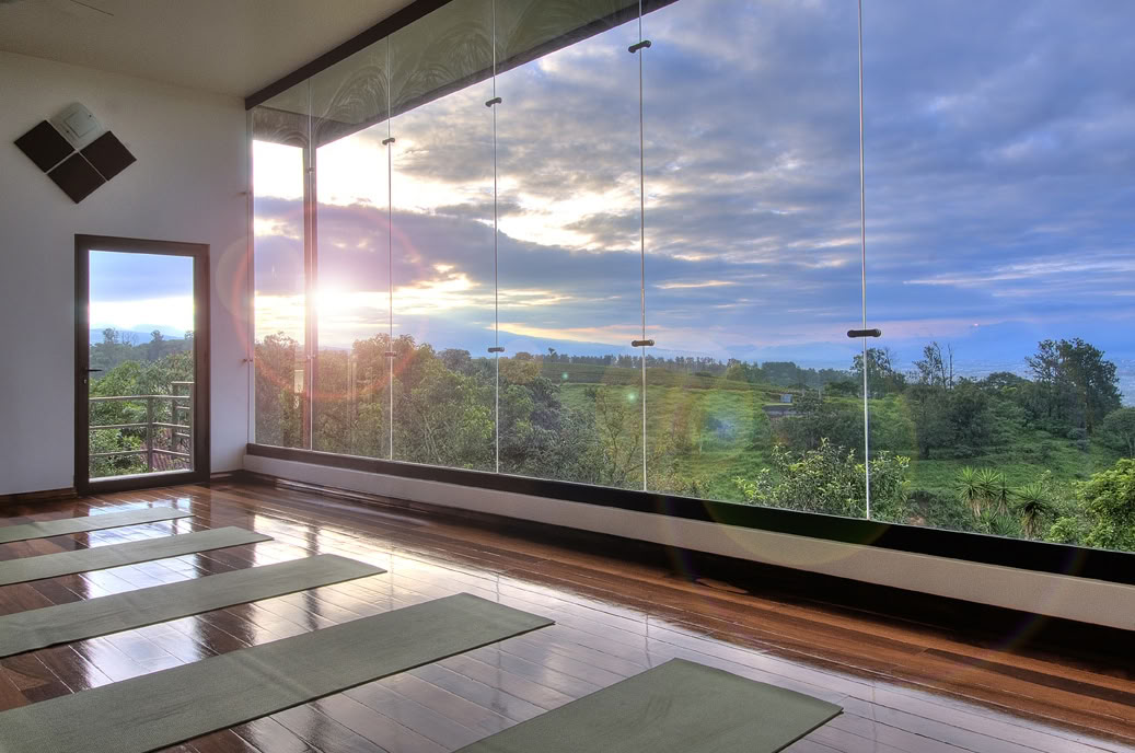 Xhale Yoga & Pilates Ritiro