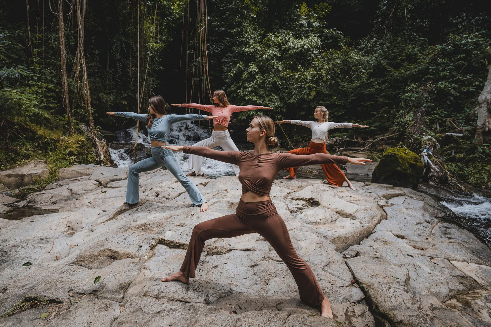200 ore di formazione insegnanti di yoga a Bali, Amertham