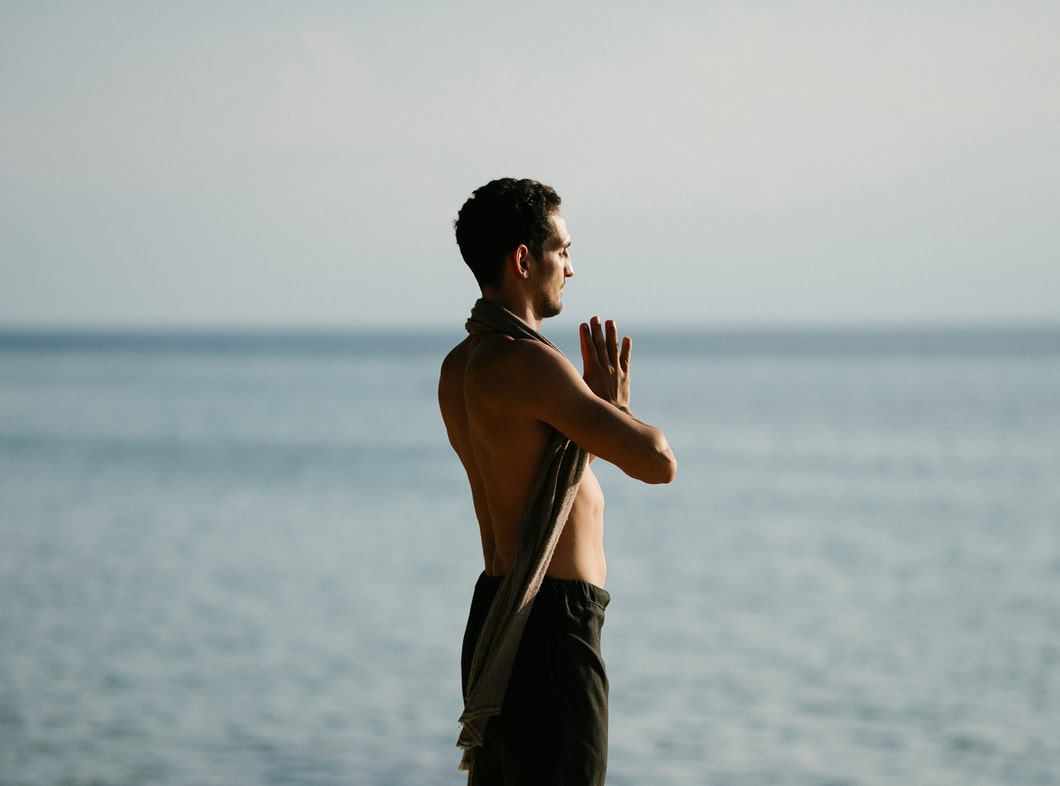 200 Ore/300 Ore Formazione Ibrida per Insegnanti di Yoga – 11 Ago. – 20 Ago. 2026