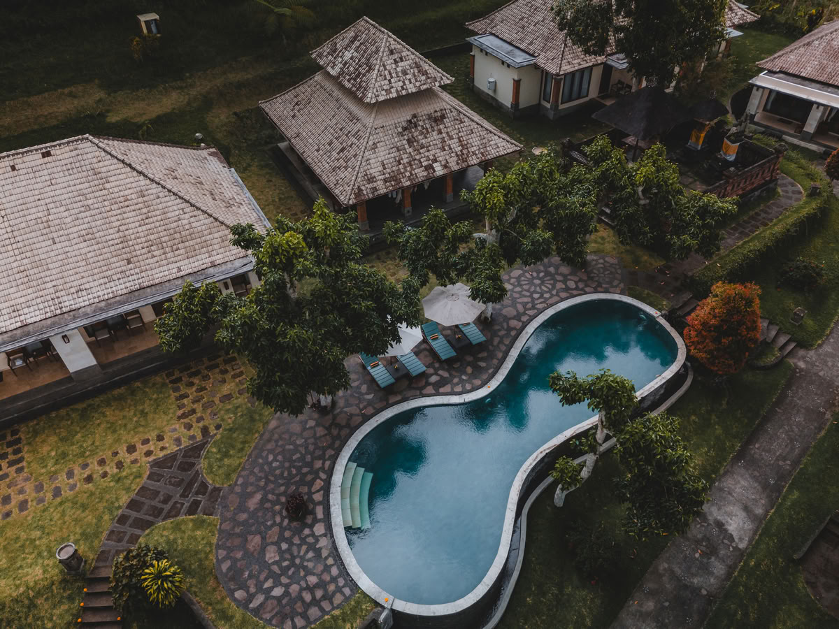 200 Ore/ 300 Ore Formazione Ibrida Insegnanti di Yoga – 22 giu. – 5 lug. 2026