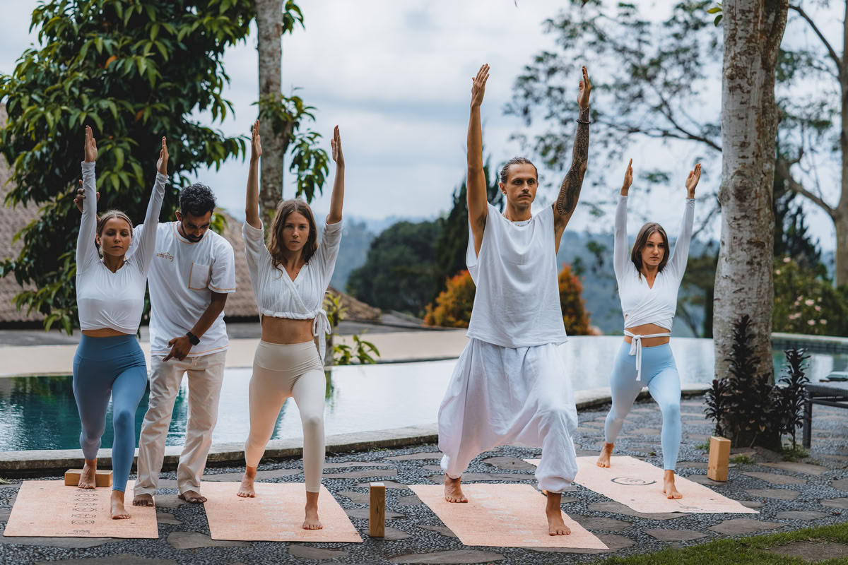 Formazione insegnanti di Yoga di 300 ore – 22 giugno - 18 luglio 2026