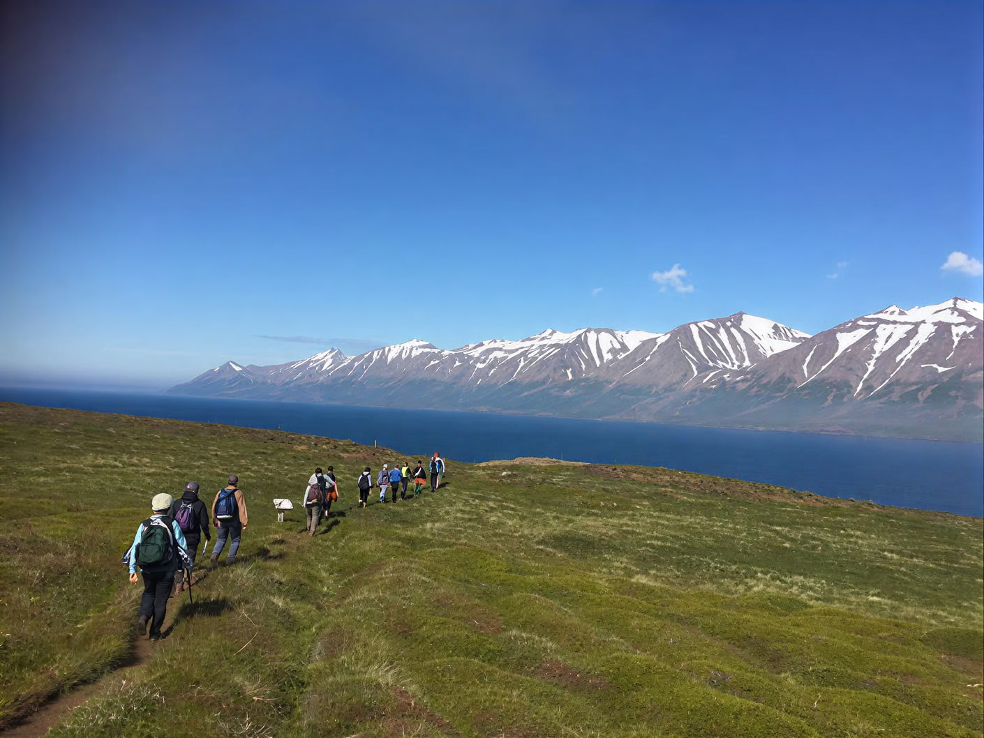 Yoga & Hiking Ritiro del Sole di Mezzanotte in Islanda – Date 2025