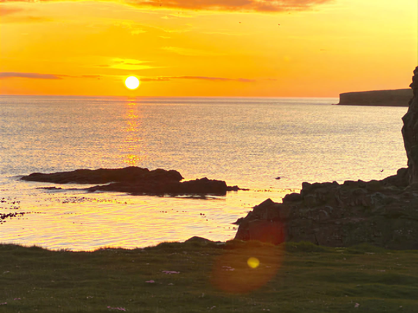 Yoga & Hiking Ritiro del Sole di Mezzanotte in Islanda – Date 2025
