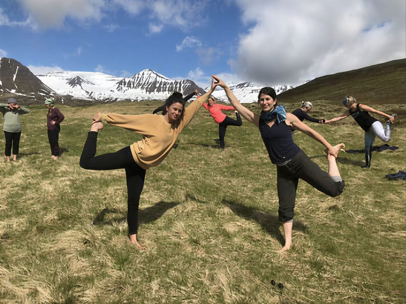 Yoga & Hiking Ritiro del Sole di Mezzanotte in Islanda – Date 2025