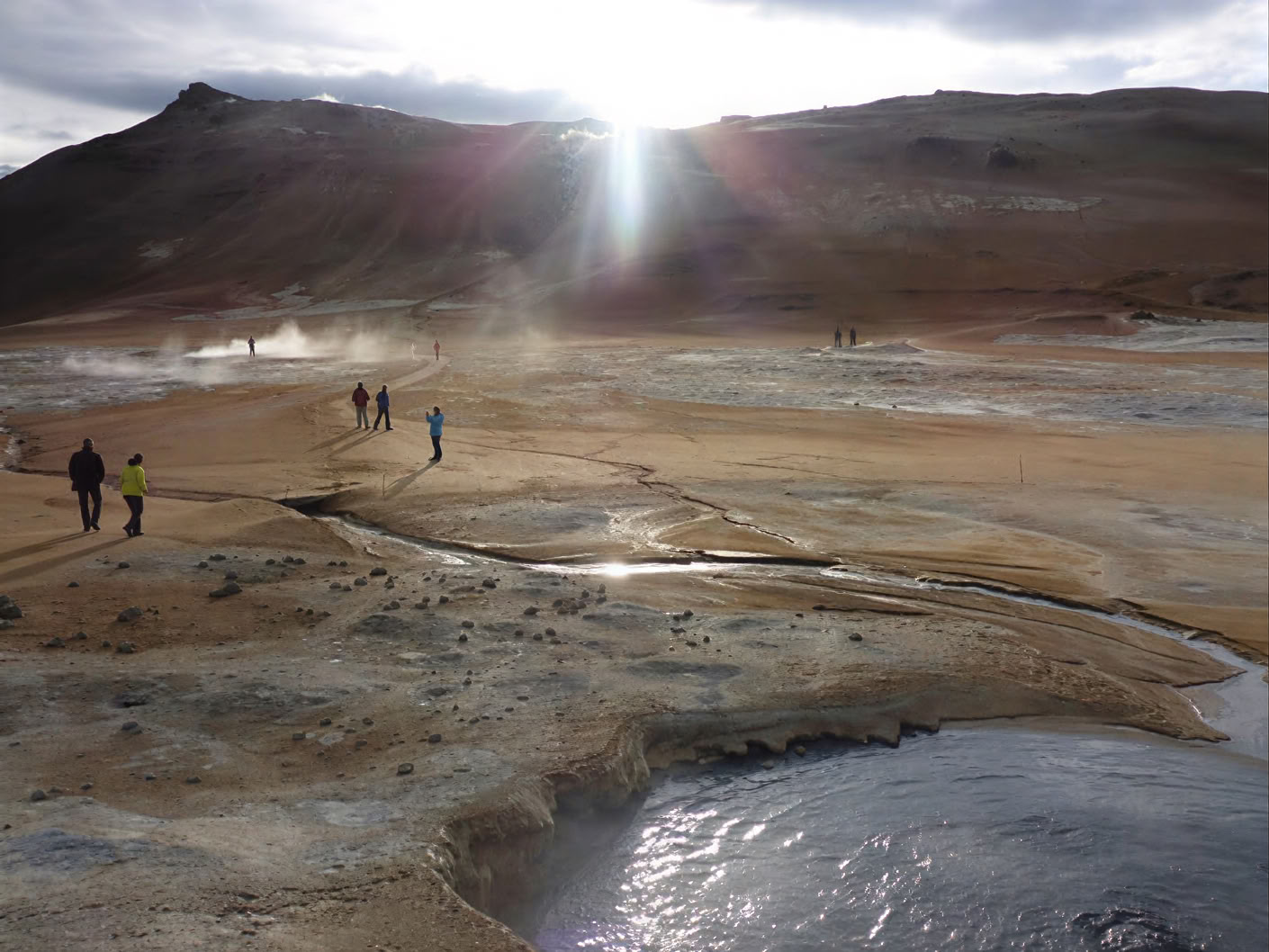 Yoga & Hike Golden Autumn Ritiro Iceland – Dates 2026