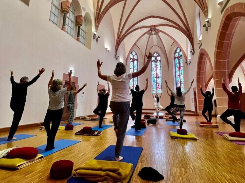 Yoga-Detox-Ritiro con escursioni a Kloster Waldbreitbach